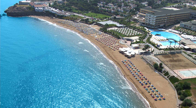 Mooiste stranden Cyprus - Acapulco Beach