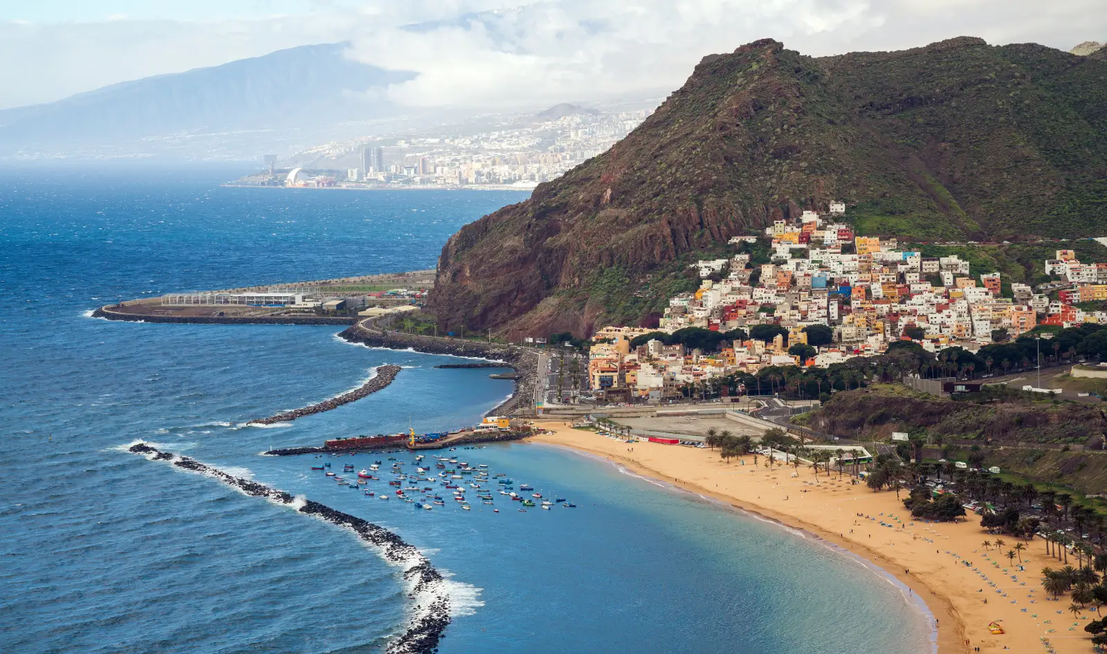 Wat te doen in Tenerife? Bezoek een van de mooie stranden!