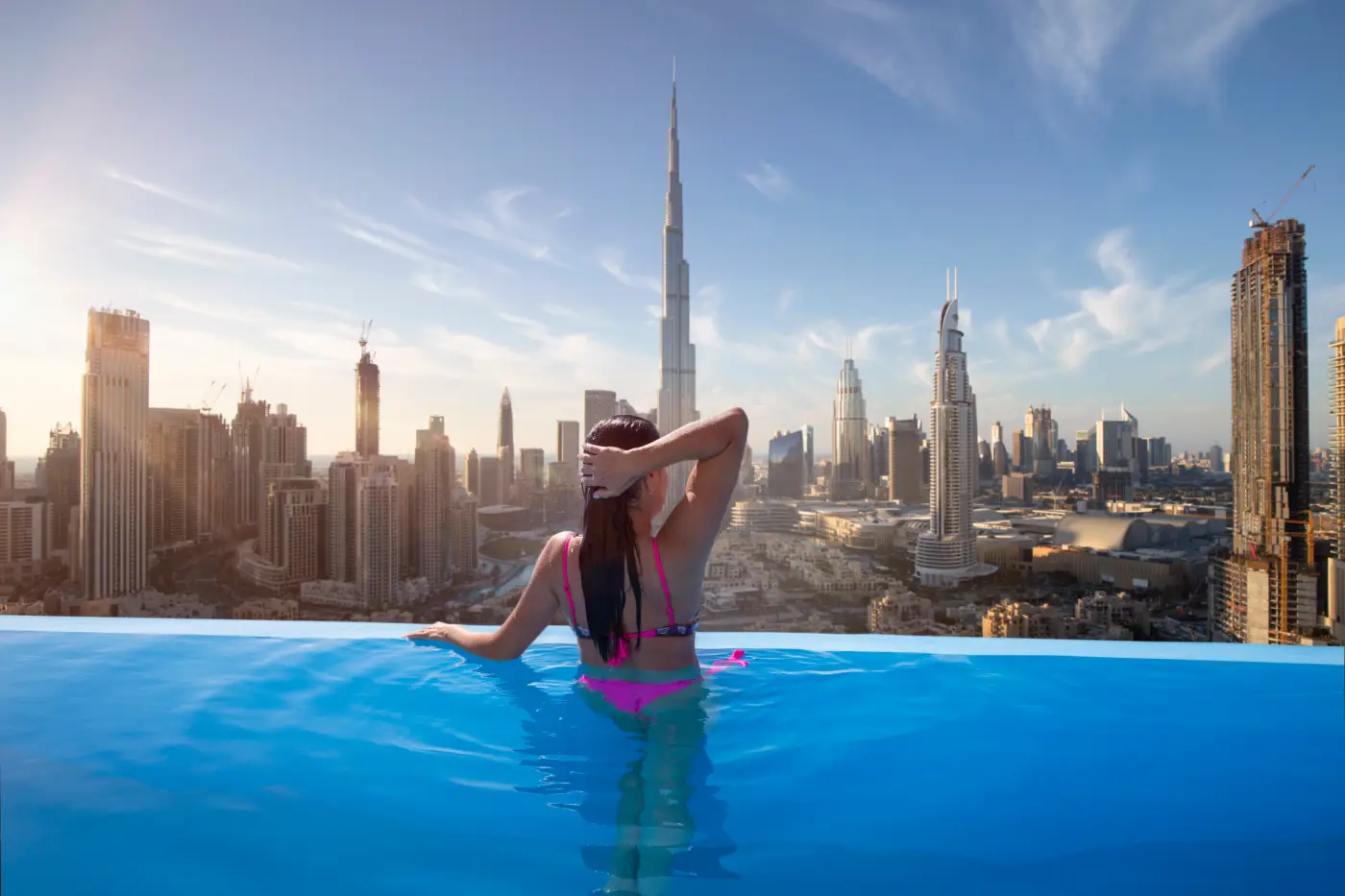 Waar is het warm in december? Wat dacht je van Dubai!