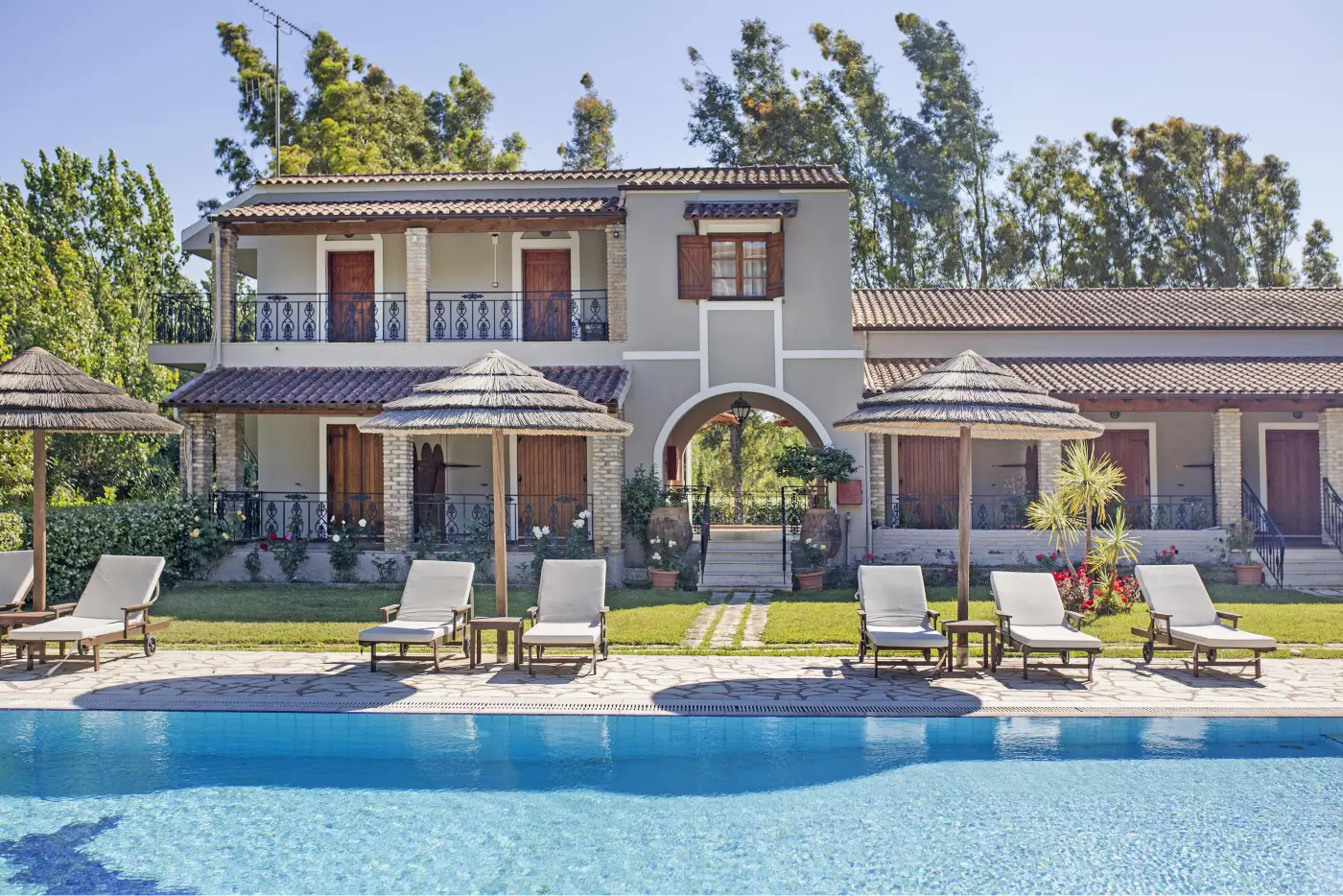 Corfu Club Aparthotel vooraanzicht